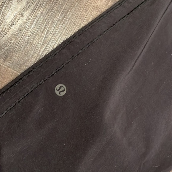 Lululemon ankle length joggers - Picture 4 of 6
